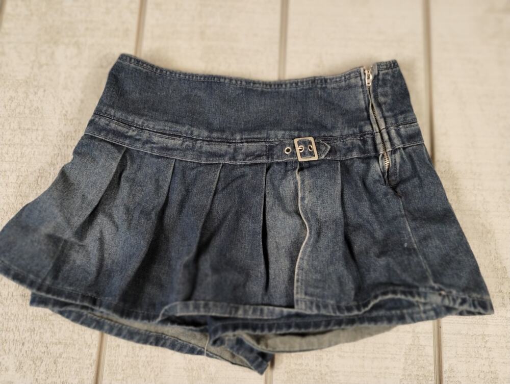 RILEY & JAMES Pleated Buckle Side-Zip Denim Skort Women M Blue Y2K Preppy Grunge